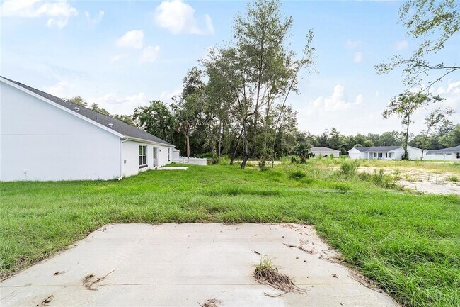 Building Photo - 691 NE 130th Ct