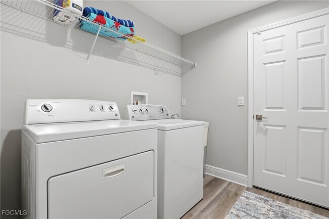 Building Photo - 1723 SW 31st Ln