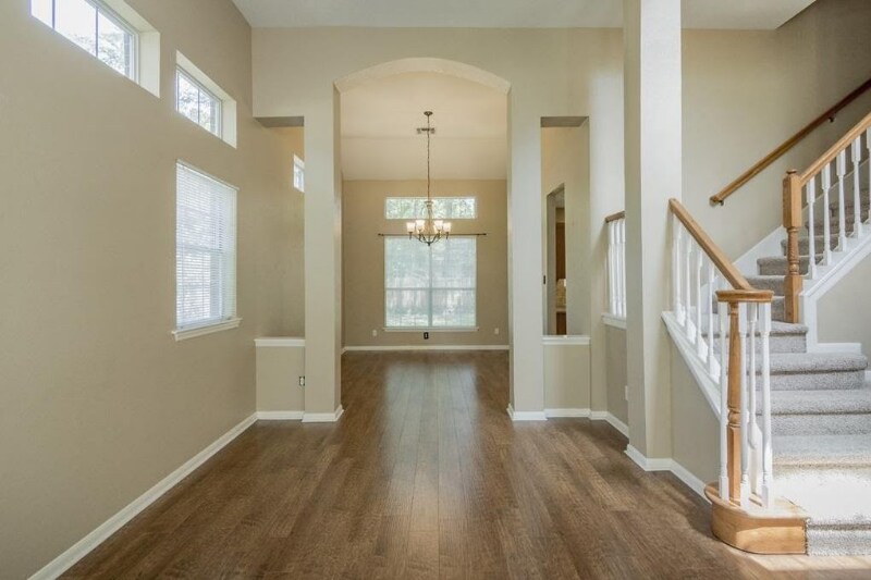 Building Photo - 111 S Winterport Cir
