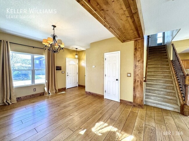 Building Photo - 5662 Stable Ct
