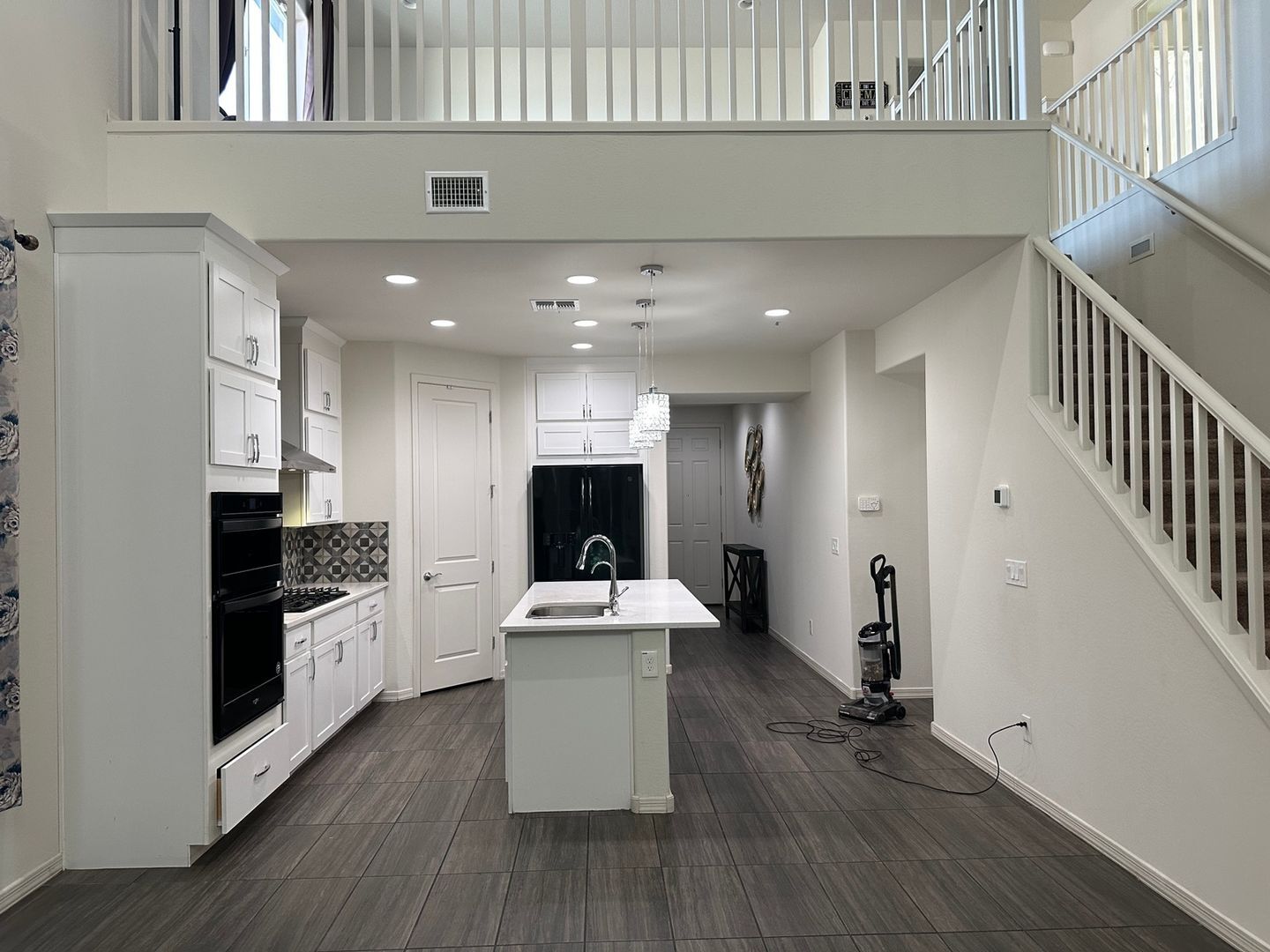 Building Photo - 6322 S 24th Pl