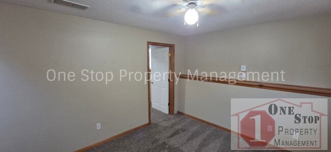 Building Photo - 4 Bedroom, 2.5 Bathroom home in Belton!