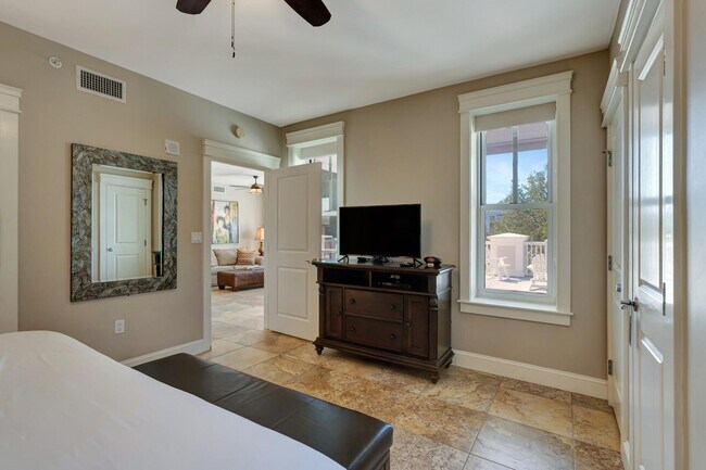 Building Photo - 9500 Grand Sandestin Blvd