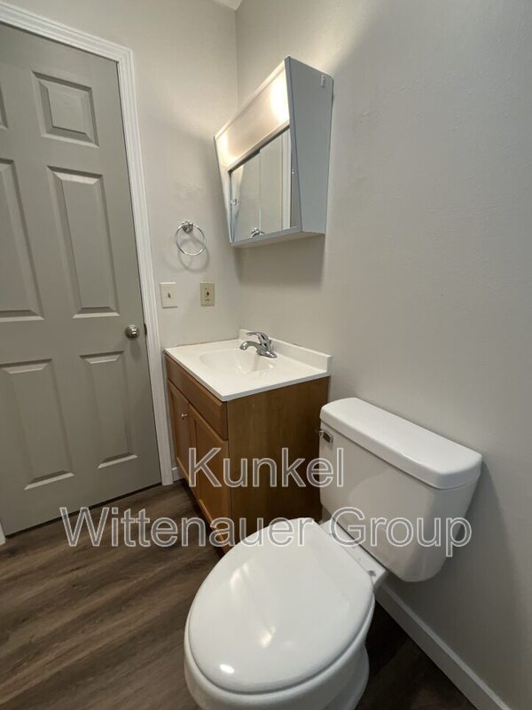 Building Photo - 1975 Nathan Ave