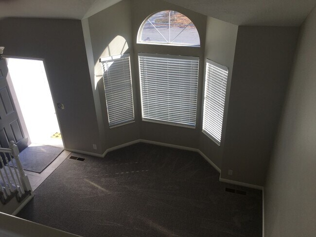 Building Photo - 2143 Powderkeg Dr