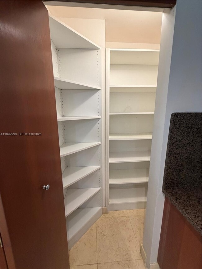 Building Photo - 300 S Biscayne Blvd