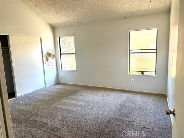 Building Photo - 1004 S Mountain Ave