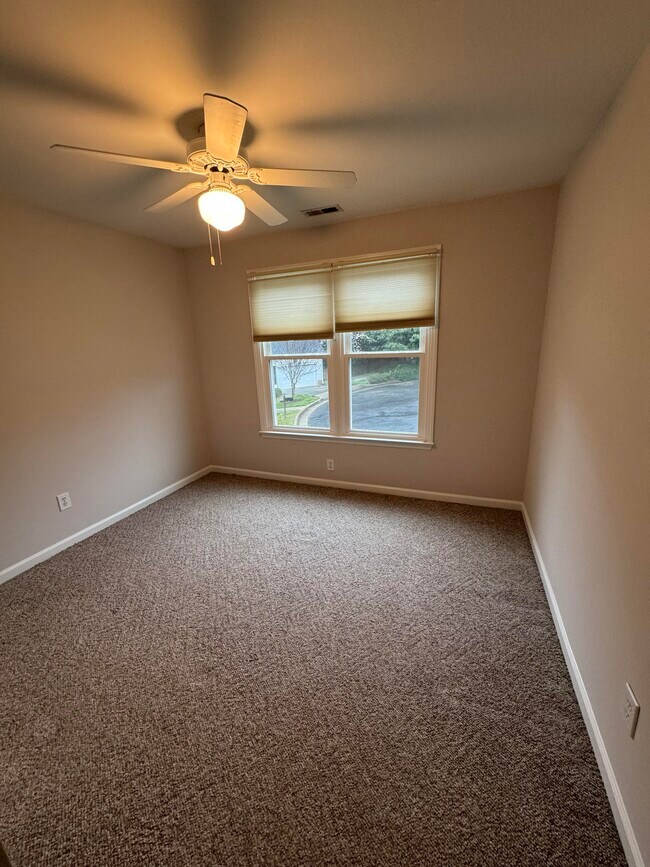 Building Photo - 8605 Tanzanite Ct