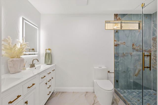 Building Photo - 1203 Edgewood Dr