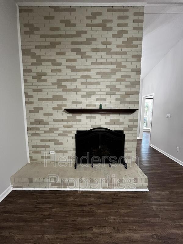 Building Photo - 7005 Stoney Ridge Rd