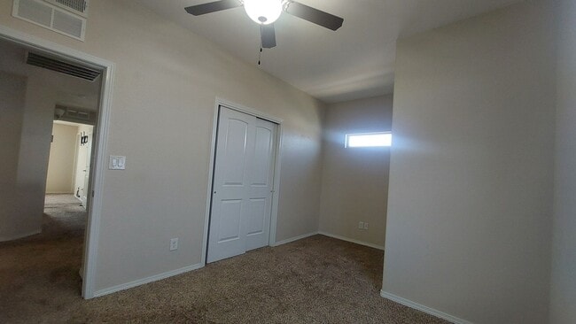 Building Photo - Backyard Oasis!!!  Beautiful 4 bedroom 2.5 bathroom 2 story home on corner lot!