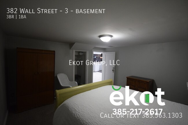 Building Photo - 382 Wall St