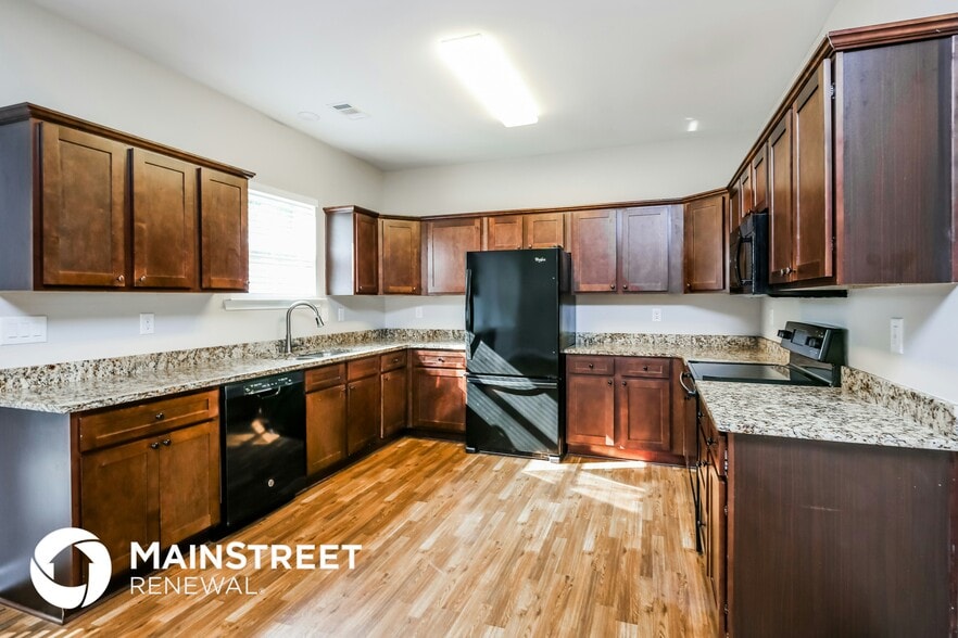 Building Photo - 6234 Grand Fox Cir