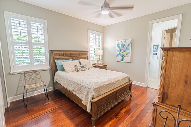 Building Photo - 8060 Kiawah Trce