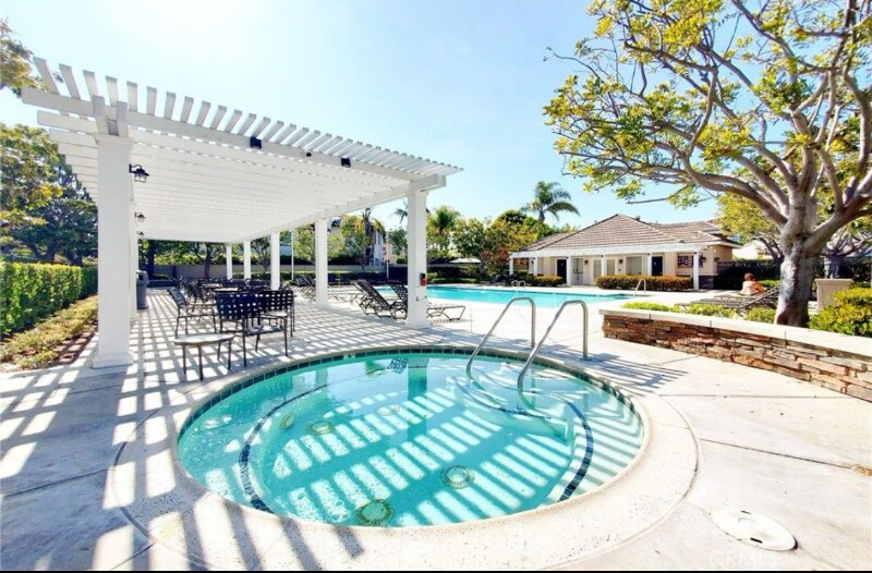 Building Photo - 7435 Paloma Dr