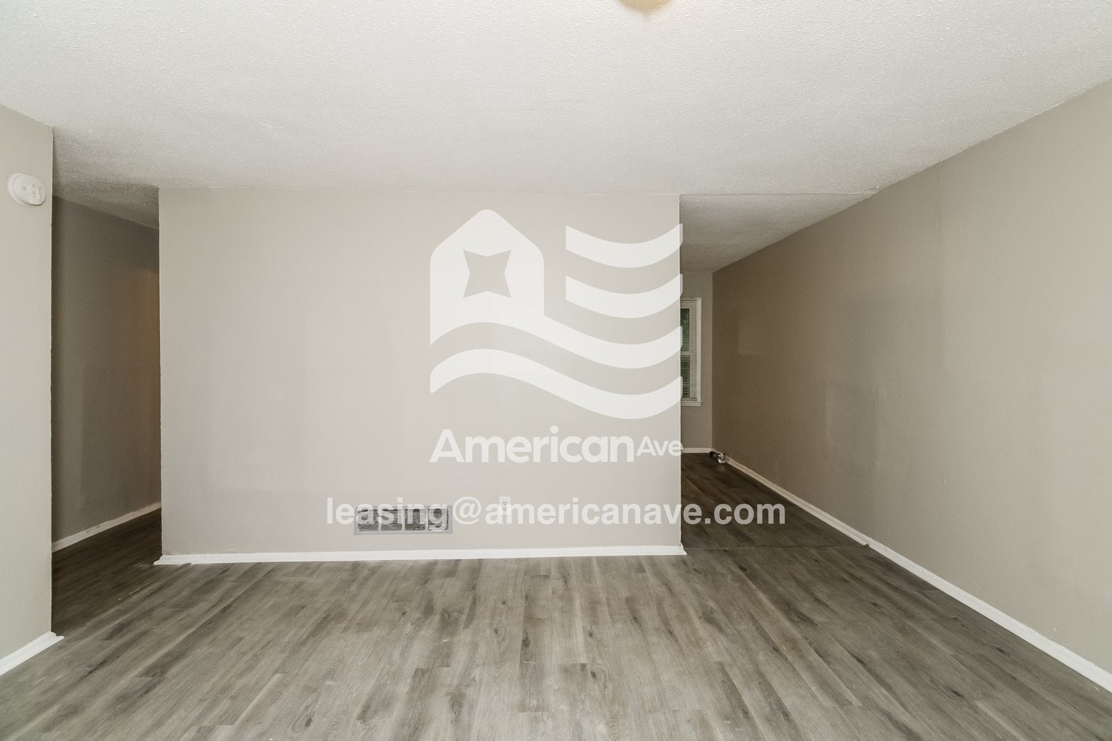 Building Photo - 212 Woodcrest Dr