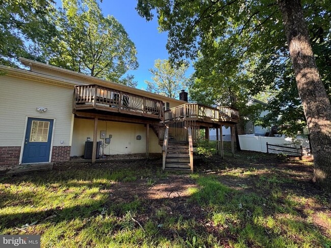 Building Photo - 10608 Holleybrooke Dr