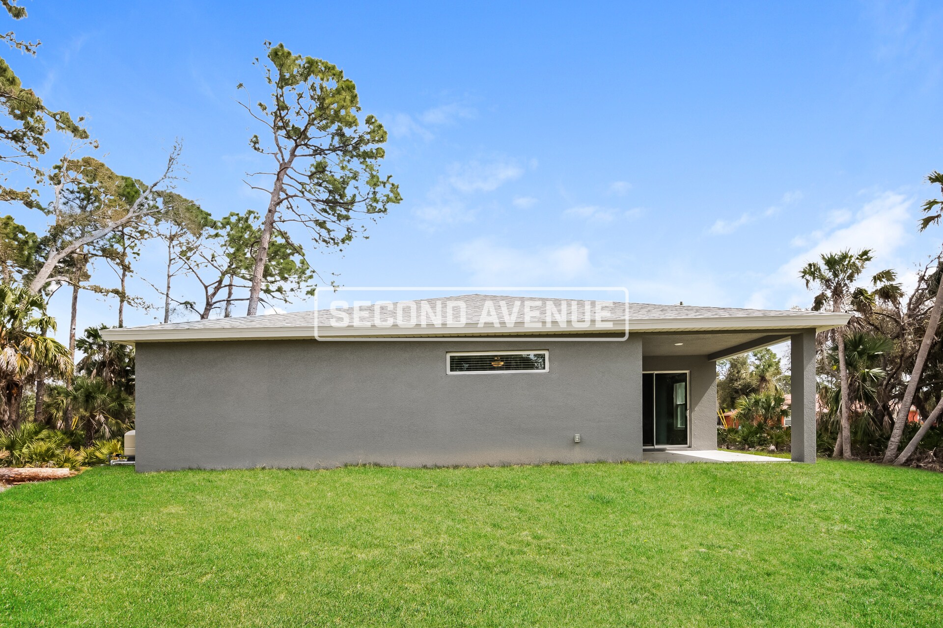 Building Photo - 105 Sherbourne St