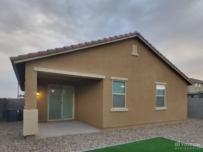 Building Photo - 17571 W Monte Lindo Ln