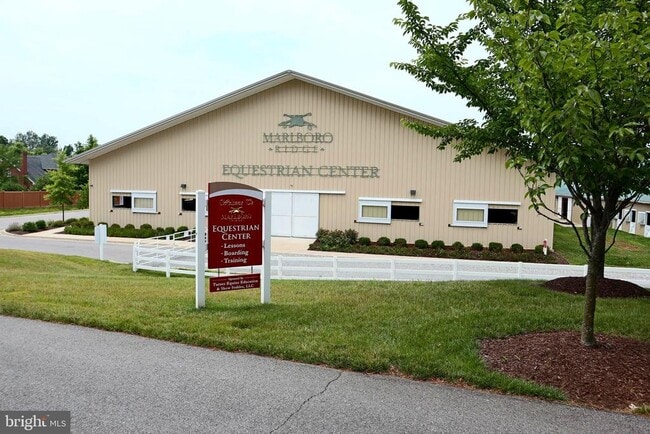Building Photo - 4325 Spring Foal Ct