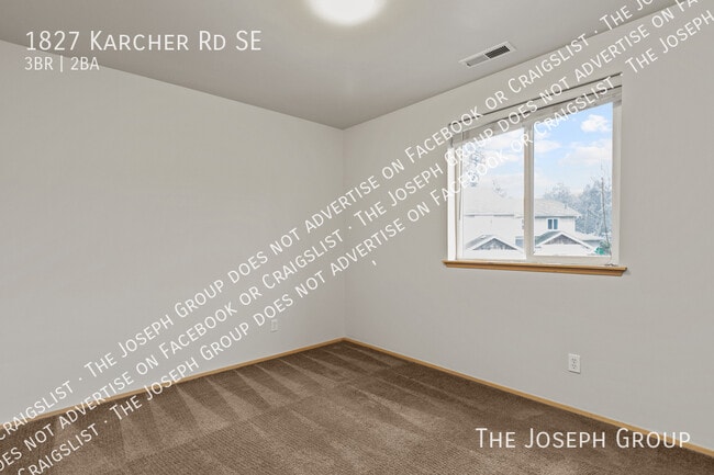 Building Photo - 1827 Karcher Rd SE
