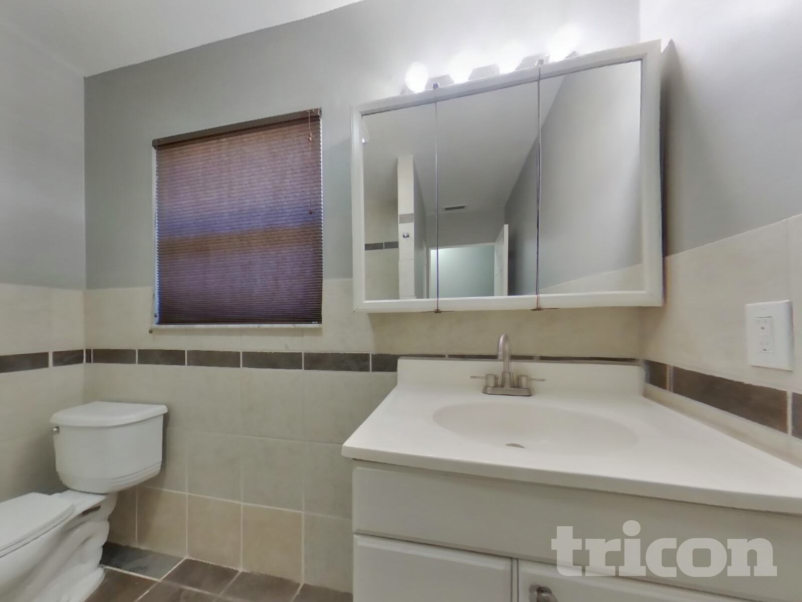 Building Photo - 4167 Pompano Rd