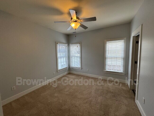 Building Photo - 1410 Caldwell Ave