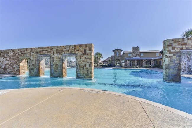 Building Photo - 31430 Stone Ridge Forest Dr