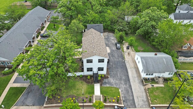 Building Photo - 9771 W 143rd St
