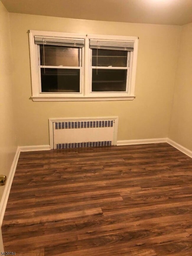 Building Photo - 300 Concord Ave