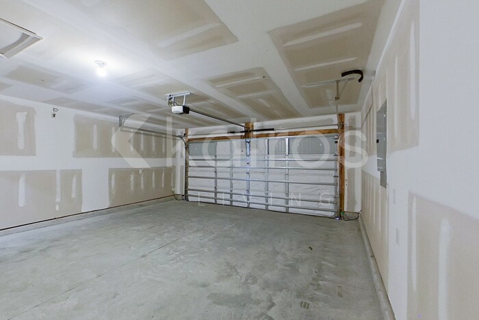 Building Photo - 2519 Upland Cir