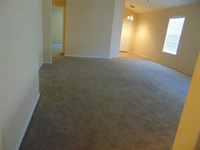 Building Photo - 251 Wolfberry Path