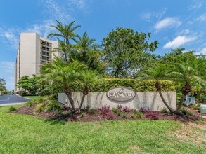 Building Photo - 690 Island Way