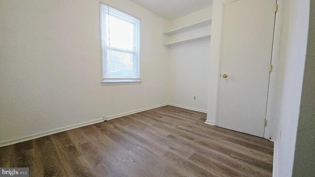 Building Photo - 12217 Valleywood Dr