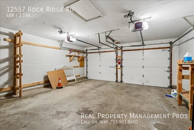Building Photo - 12557 Rock Ridge Rd