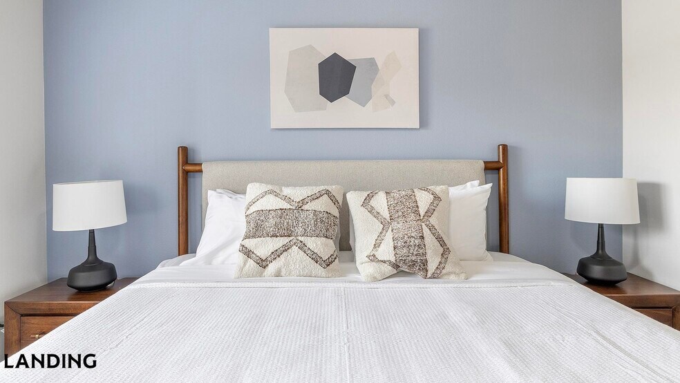 Building Photo - 4689 Mustang Pkwy