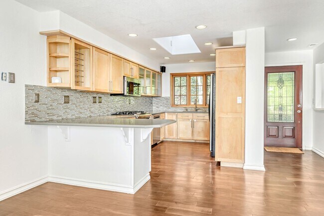Building Photo - Updated Mid-Century 4BR / 2.5BA Daylight Ranch w/ Panoramic Views, Double Decks, A/C + 2-Car Garage