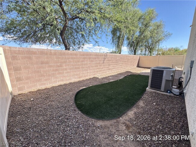 Building Photo - 5216 Pendergrass St