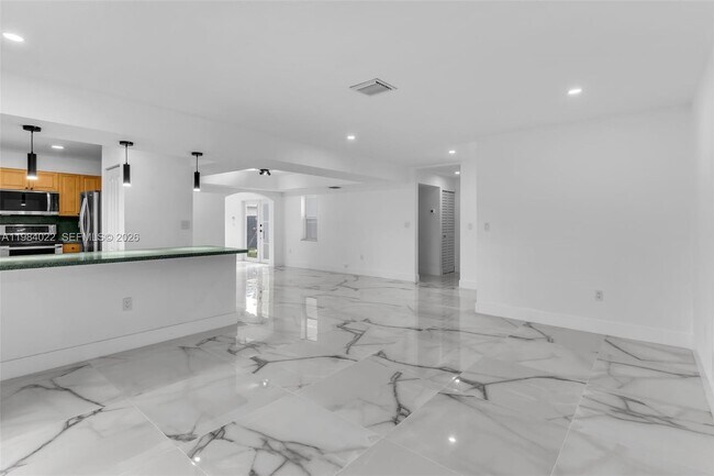 Building Photo - 14848 SW 180th St