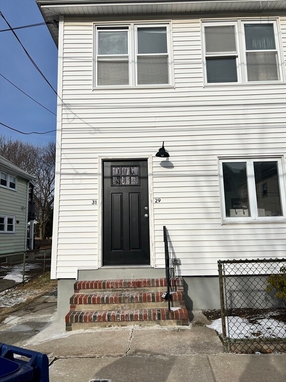 Building Photo - 29 Harriet St