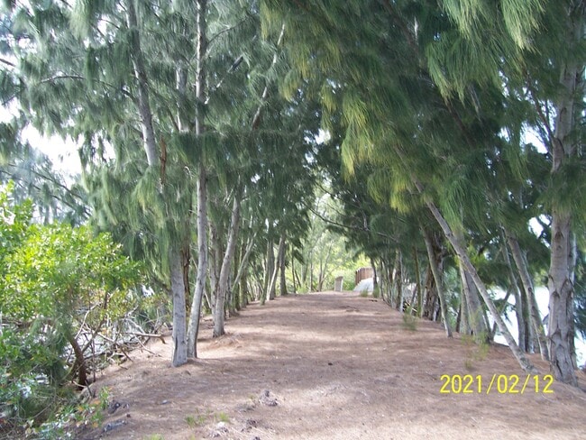 Building Photo - 6035 Sea Ranch Dr