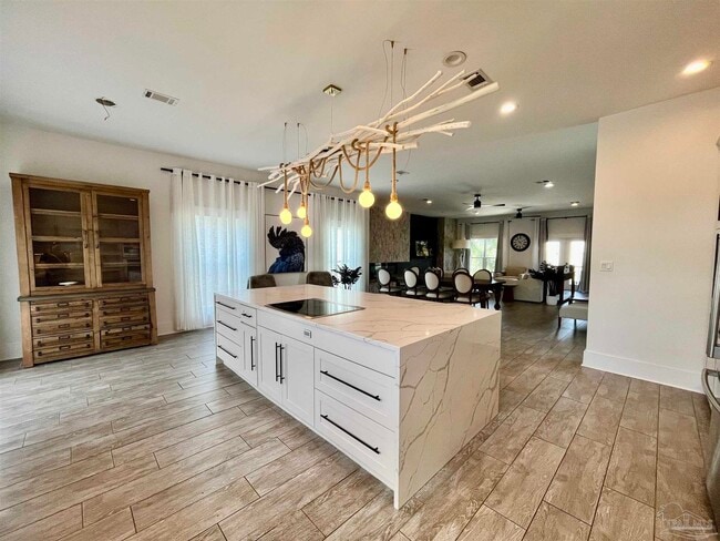 Building Photo - 20 Seashore Dr