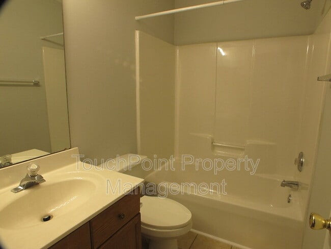 Building Photo - 2235 Cigar Ct