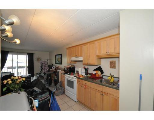 Building Photo - 40 Cochituate Rd