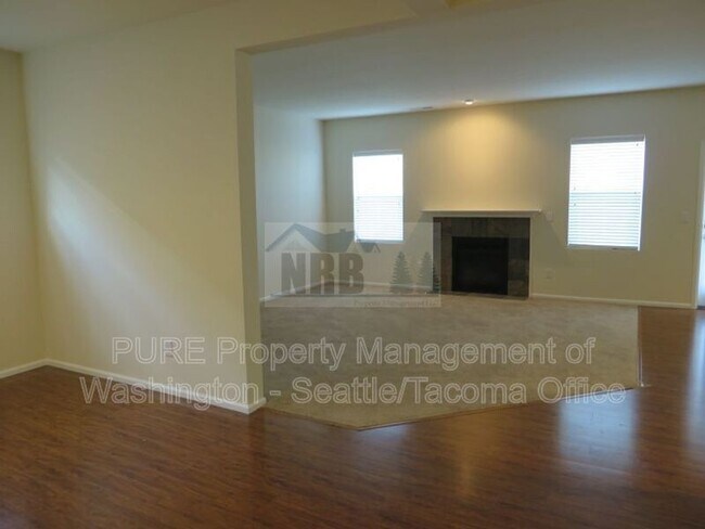 Building Photo - 1917 201st St E