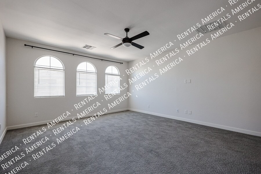 Building Photo - 743 N Abalone Ct.