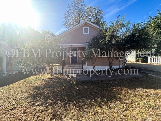 Building Photo - 105 Sunset Cir