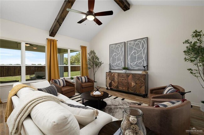 Building Photo - 33 E Silos Ave