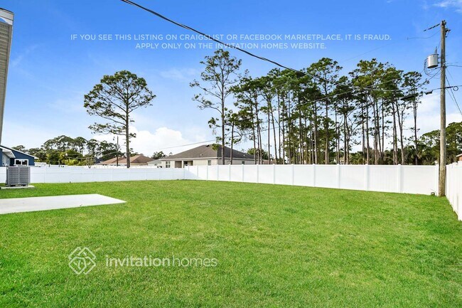 Building Photo - 482 SW Baoy Ave