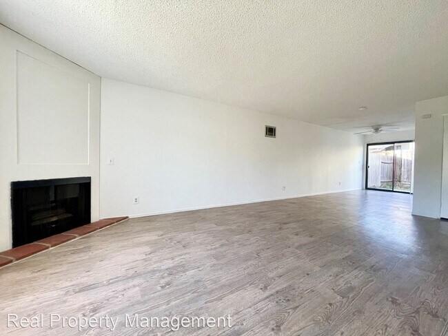 Building Photo - 2 br, 1.5 bath House - 3466 Los Mochis Way